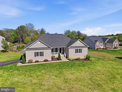 15020 NORTH RIDGE BOULEVARD - Photo 1