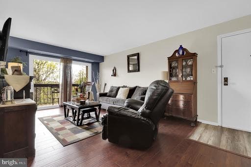 1 SUMMIT HILL COURT B-2 - Photo 1