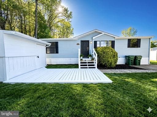 9 ROBERT STREET - Photo 1