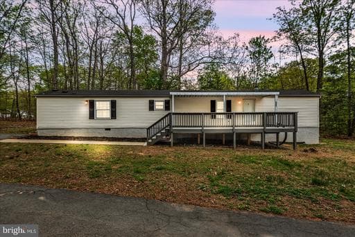 7449 LAKEWOOD LANE - Photo 1