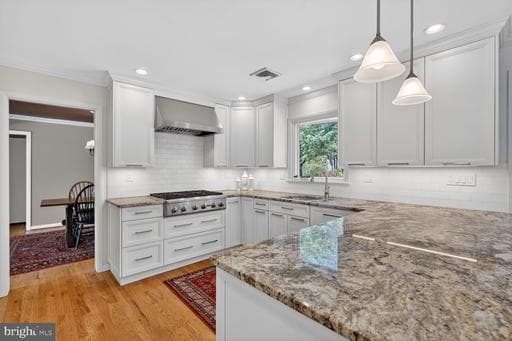 11128 EMACK ROAD - Photo 1