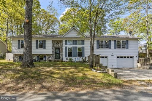 205 Pawnee Ln, Lusby, MD 20657-2549, United States - Photo 1