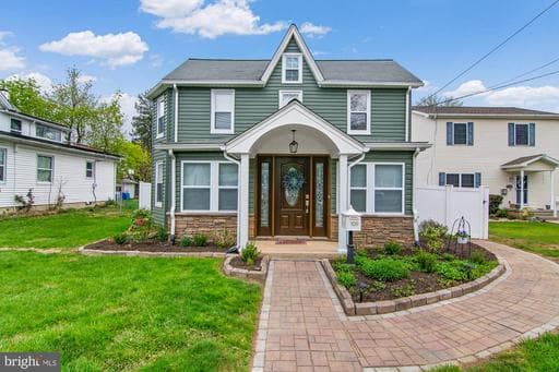 109 EDMUND STREET - Photo 1