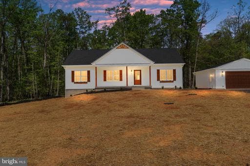 10130 CAPTAINS WAY - Photo 1