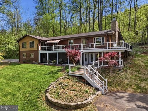 648 CREEK ROAD - Photo 1