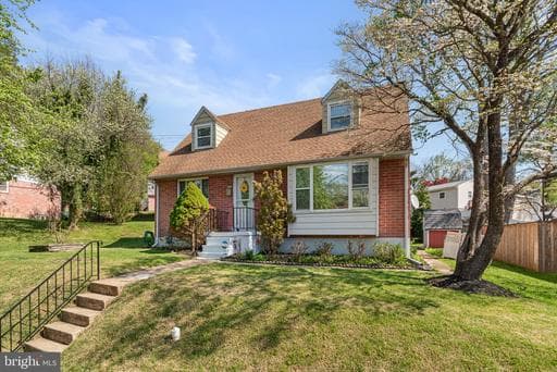 1315 SUDVALE ROAD - Photo 1