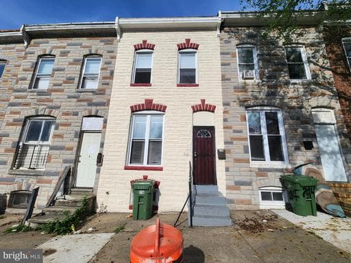216 S SMALLWOOD STREET - Photo 1
