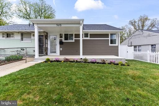 7615 OXMAN ROAD - Photo 1