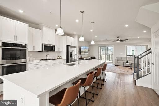 24252 THURSO SQUARE - Photo 1