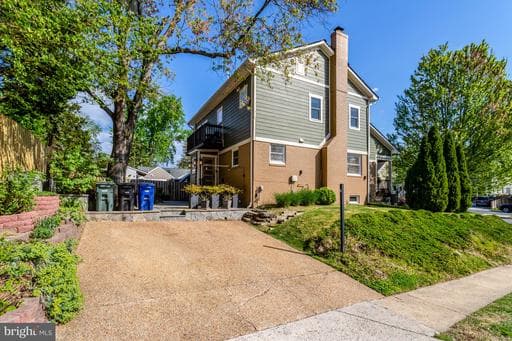 2000 N GEORGE MASON DRIVE