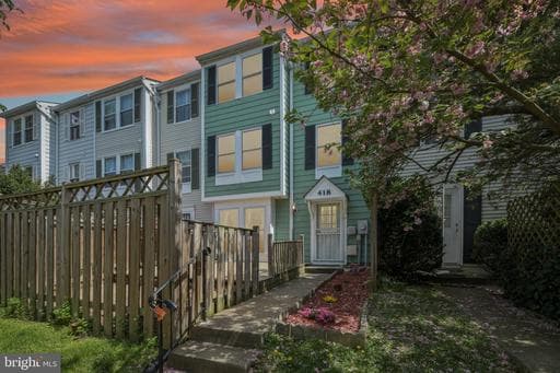 418 LEGATO TERRACE