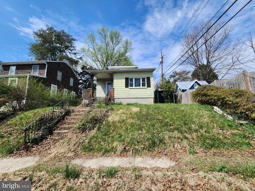 6308 BEECHWOOD ROAD - Photo 1