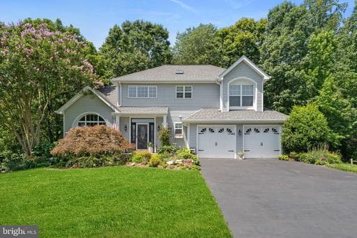 7 WEXWOOD COURT - Photo 1