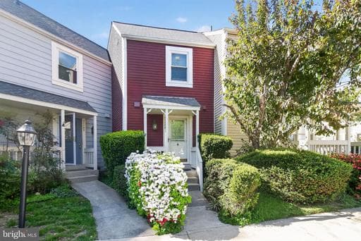 11186 SILENTWOOD LANE - Photo 1