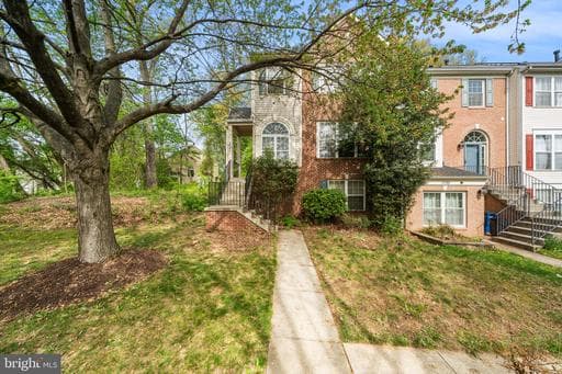 7761 HERITAGE FARM DRIVE - Photo 1