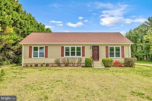 6933 BACKLANDING ROAD - Photo 1