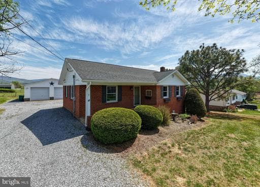 3 CEDAR DRIVE - Photo 1