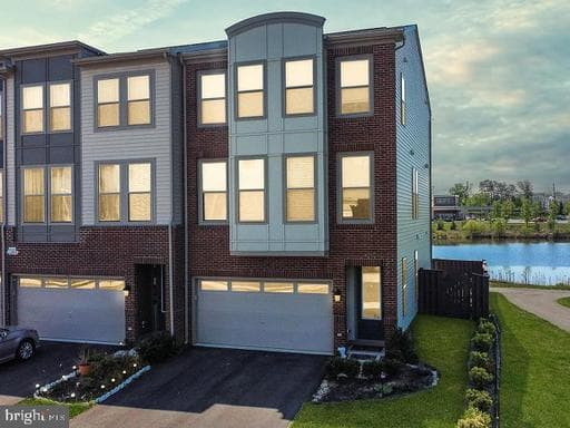 42321 ALDER FOREST TERRACE - Photo 1