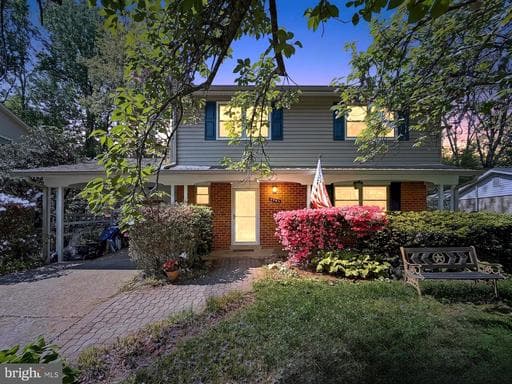 4984 SWINTON DRIVE - Photo 1