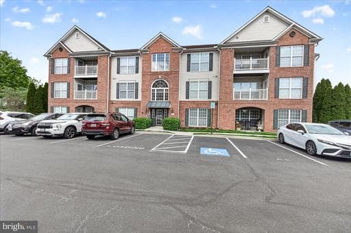 595 CAWLEY DRIVE 4 3C
