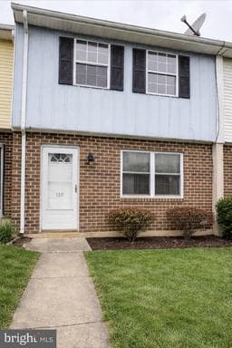 139 DANFORD DRIVE - Photo 1