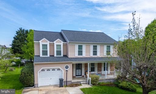 357 REGAL DRIVE - Photo 1
