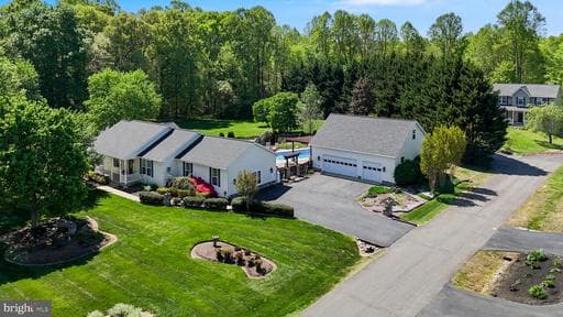 38425 ROOSTER LANE - Photo 1