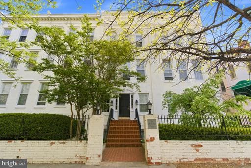 11 2nd St NE, Washington, DC 20002-7322, United States - Photo 1