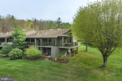 34 HOOPPOLE COURT B-1 - Photo 1