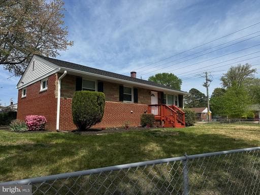 6622 Lacona St, District Heights, MD 20747-2809, United States - Photo 1