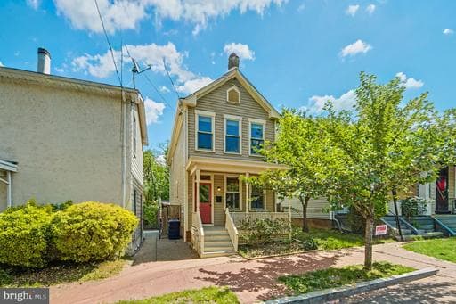 2010 14TH STREET - Photo 1