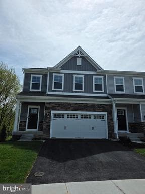 3645 DEXTER COURT 154