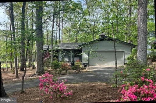 125 Fairway Dr, Locust Grove, VA 22508-5441, United States - Photo 1