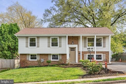 1208 E IBERIA ROAD - Photo 1