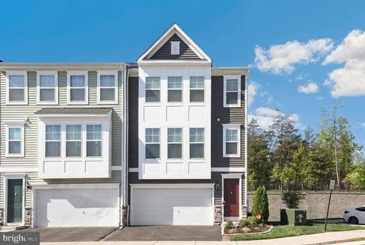 18319 SUMMIT POINTE DRIVE - Photo 1