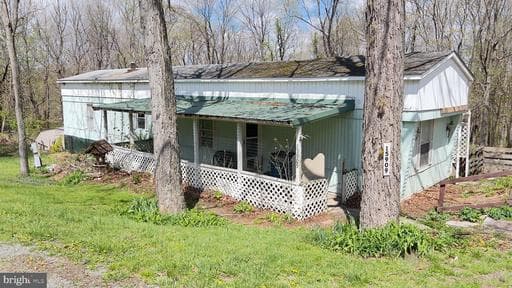 15909 WOODSVIEW DRIVE - Photo 1