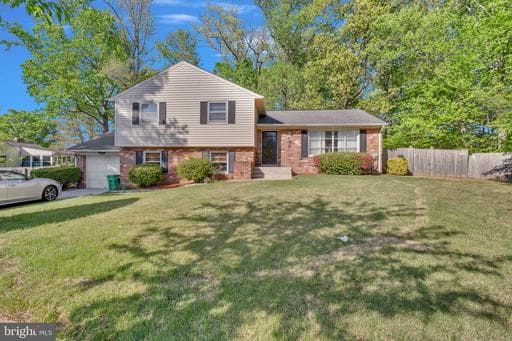12902 LAKESTON - Photo 1