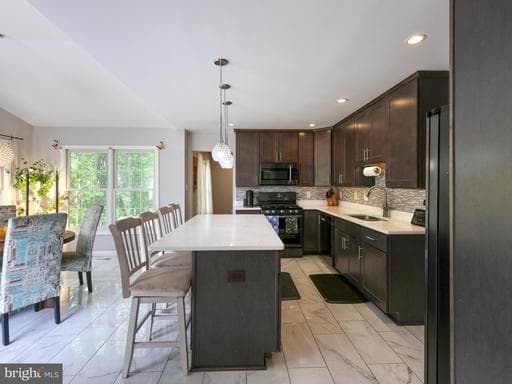 18500 GINGERBREAD LANE - Photo 1