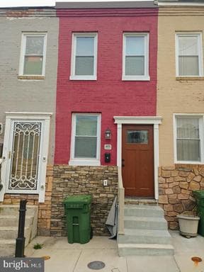 405 McAllister ST BALTIMORE MD 21202 - Photo 1
