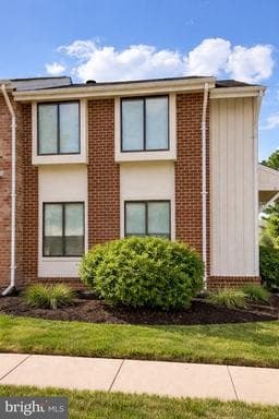 2112 BERGER PLACE - Photo 1