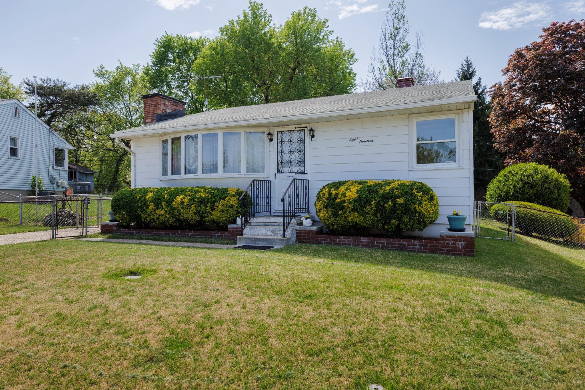 819 Bentwillow Dr, Glen Burnie, MD 21061-2103, United States - Photo 1