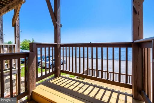 112 VILLA CAPRI CIRCLE - Photo 1