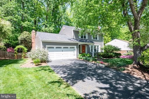 7118 DEVONSHIRE ROAD - Photo 1
