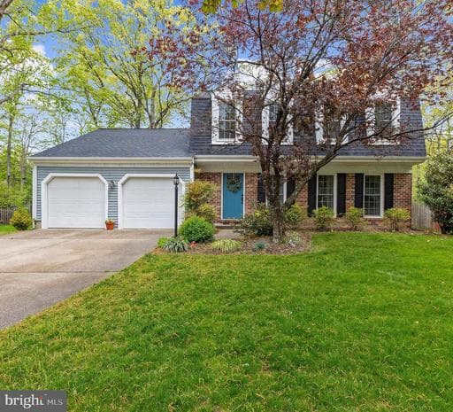788 OAK STUMP DRIVE - Photo 1