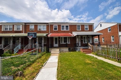 1922 ARMCO WAY - Photo 1