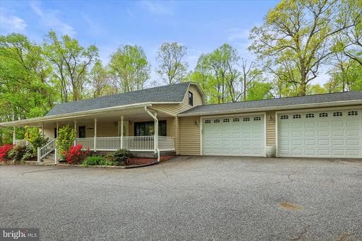 1426 RIDGE ROAD - Photo 1