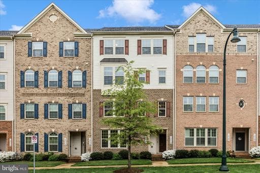 13778 LITTLE SENECA PARKWAY 410K - Photo 1