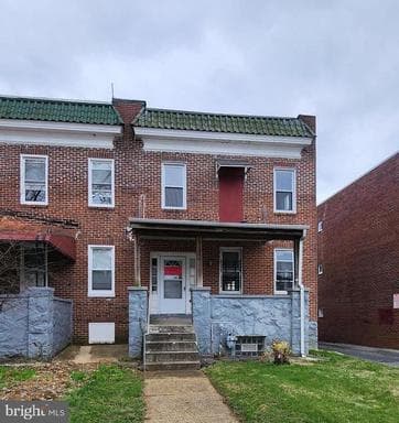 4169 FAIRVIEW AVENUE - Photo 1