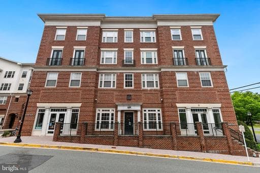 7 GRANITE PLACE 316