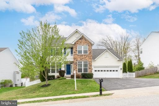 2511 Highcrest Ct, Manchester, MD 21102-1415, United States - Photo 1